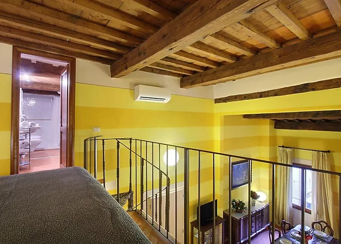 Apartment Puccini